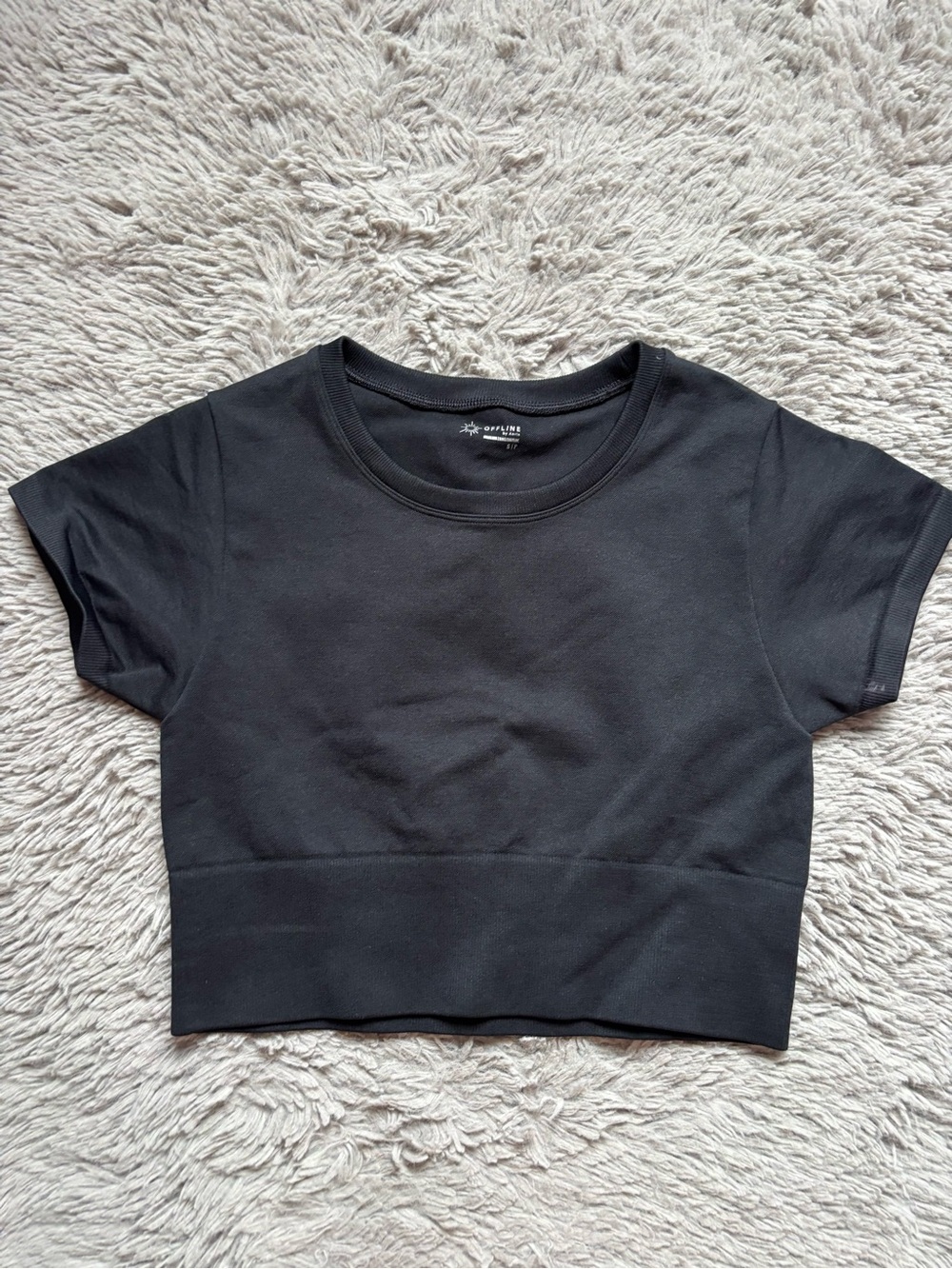 Offline Aerie Black Cropped Crewneck Top small